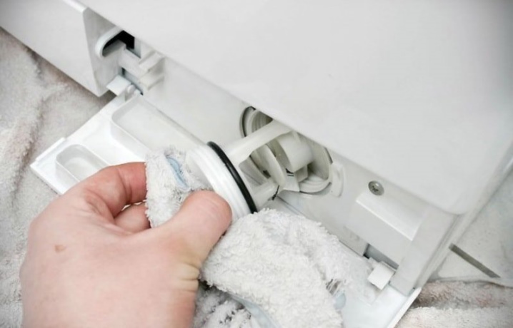 Что означает ошибка ое в стиральной машине lg при отжиме как исправить