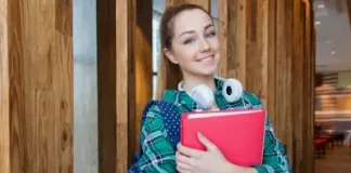 Госдума приняла поправку о сдаче ОГЭ по двум предметам в 2025 году