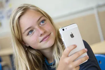 Интеграция «Сферума» в MAX: создание единой образовательной среды